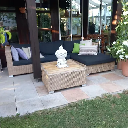 ベッド・アンド・ブレックファスト Wohlfuehlhaus Immenstaad 4*