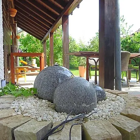 فندق مبيت وإفطار Wohlfuehlhaus Immenstaad اممنستاد ام بودينسي
