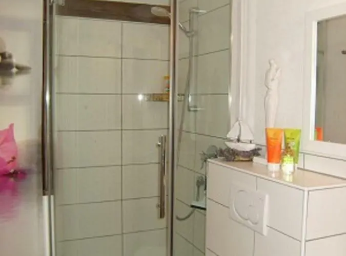 Wohlfuehlhaus Immenstaad Couette-café 4*